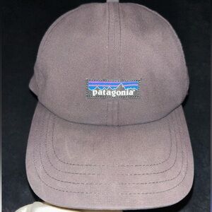 -Patagonia Black Faded Cap